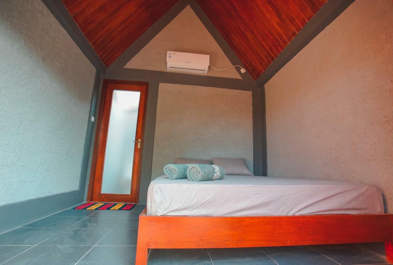 E2 Guest House Karimunjawa-Inseln Exterior foto